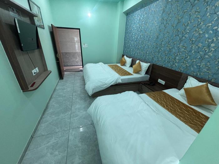hotel neel kamal