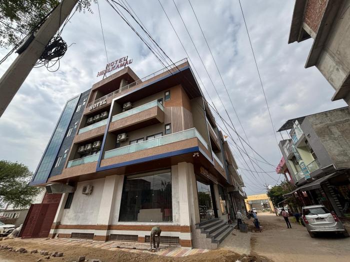 hotel neel kamal