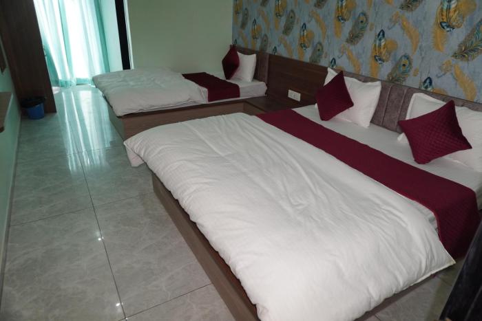 hotel neel kamal