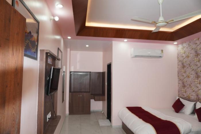 hotel neel kamal