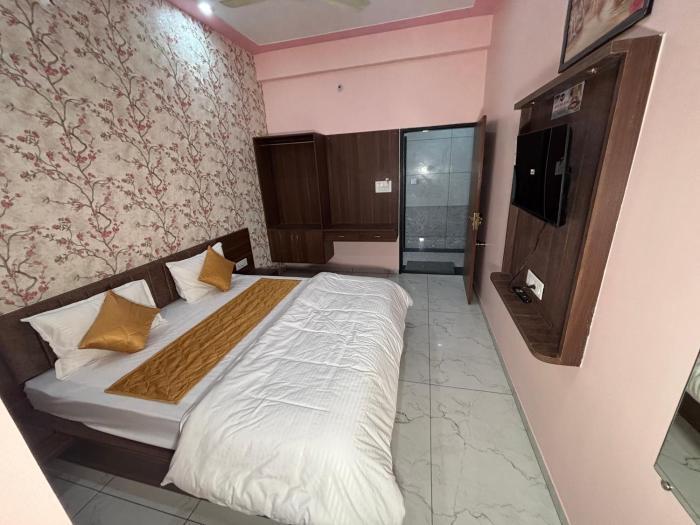 hotel neel kamal