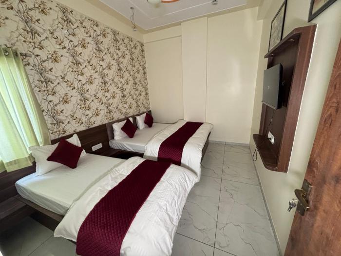 hotel neel kamal
