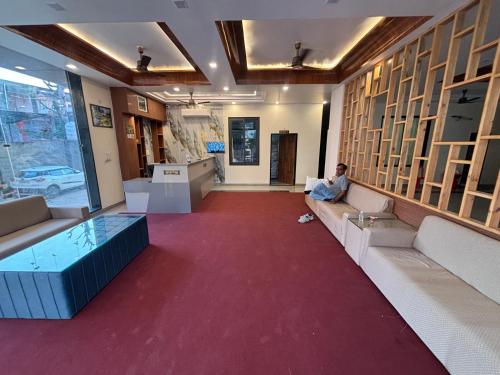 hotel neel kamal