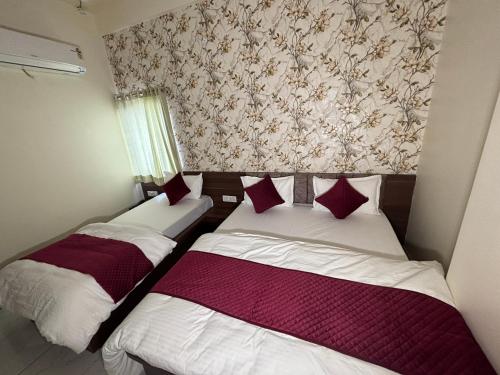 hotel neel kamal