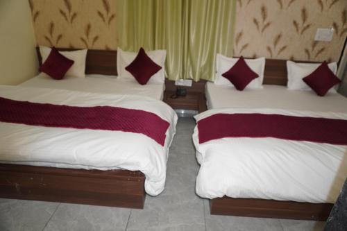 hotel neel kamal