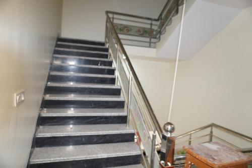 hotel neel kamal