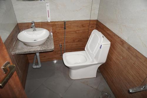 hotel neel kamal