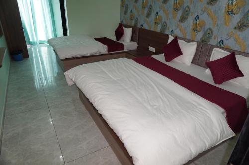 hotel neel kamal