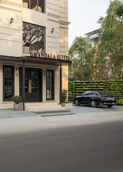 grandala suites a boutique hotel