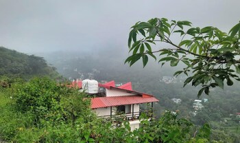 richa cottage and home stay