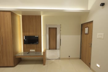 Vrindavan Residency,,3 star