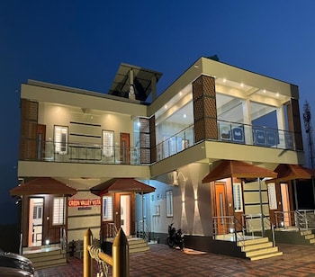 Green Valley Vista,,2 star