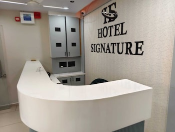 Hotel Signature Bopal,,3 star