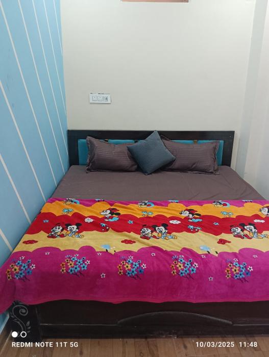 shri kishori kunj home stay