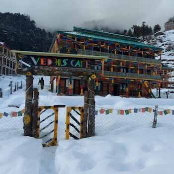 vedas homestay waichin valley