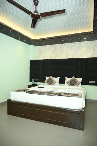raju inn