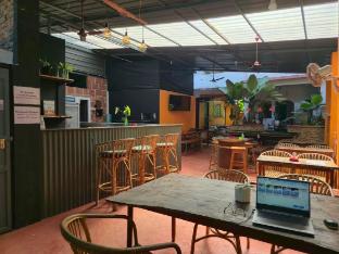 Xavier's Guest House,,2 star