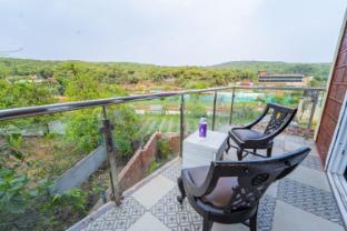 Breeze Mount Villa,,2 star