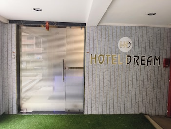 hotel dream