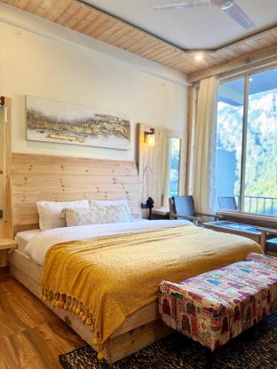 oakridge by the aravali story