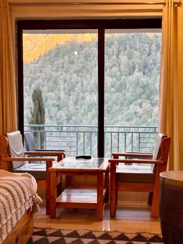 oakridge by the aravali story