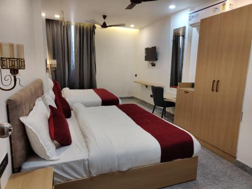 hotel the crown prince
