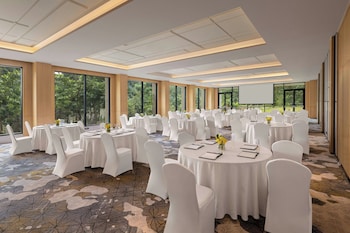 le meridien dehradun india resort and spa