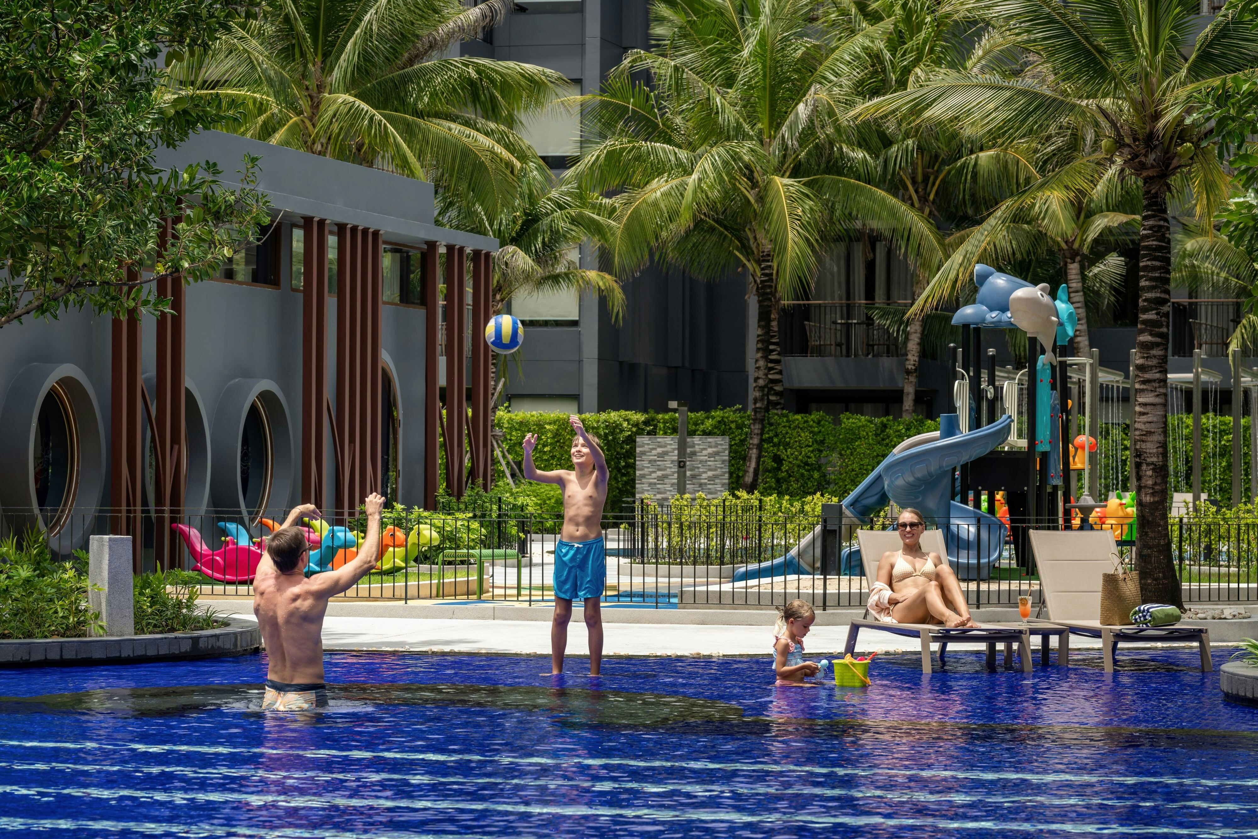 courtyard by marriott phuket chalong bay resort