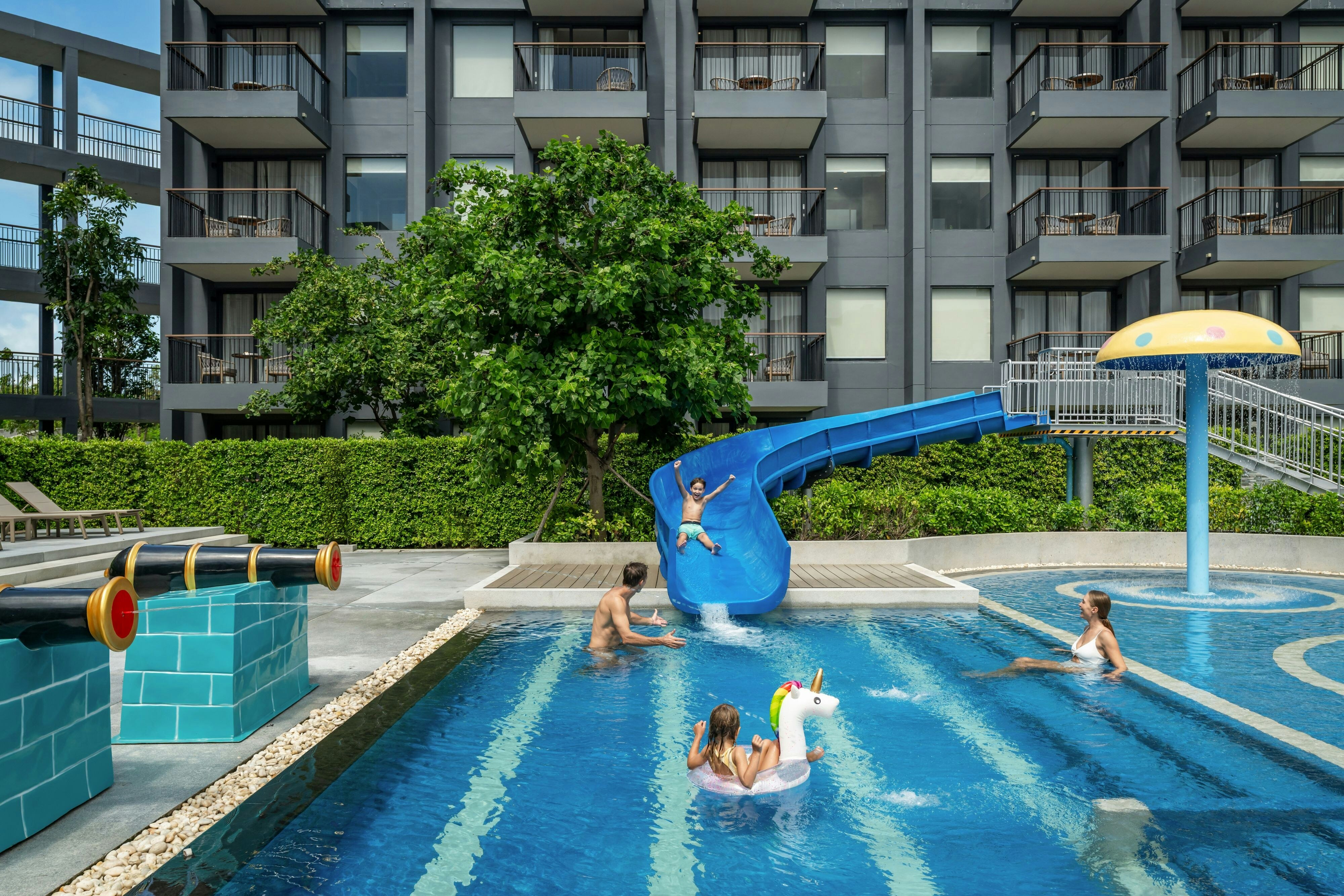courtyard by marriott phuket chalong bay resort