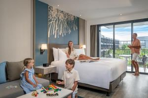 courtyard by marriott phuket chalong bay resort