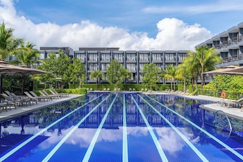 Courtyard By Marriott Phuket Chalong Bay Resort,,4 star