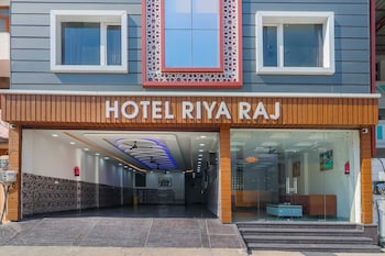 hotel riya raj