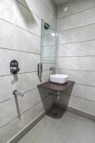 hotel riya raj