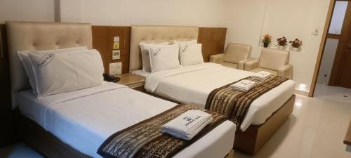 ango plaza hotel