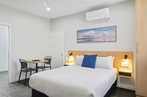 avenue west studio units