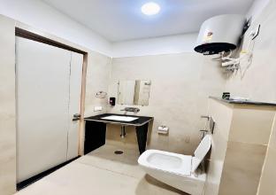 Aaravya Hotels And Banquets,,0 star