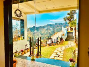 The Alkonost,,3 star