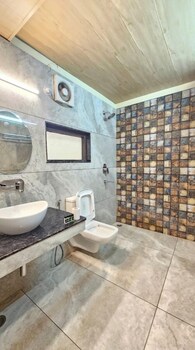 oyo 3443 hotel hidden chalet