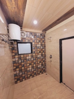 oyo 3443 hotel hidden chalet