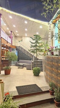 oyo 3443 hotel hidden chalet