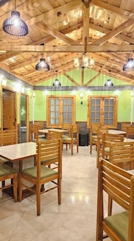 oyo 3443 hotel hidden chalet