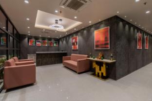 hotel red vibe a unit of rvs group