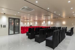 hotel red vibe a unit of rvs group