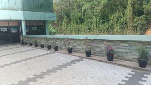 crescent residency