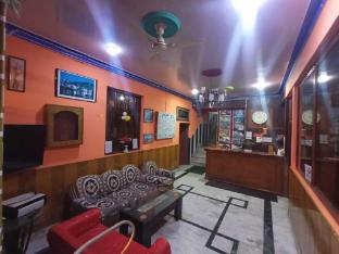 7 high rock hotel
