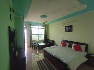 7 high rock hotel