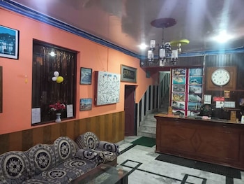 7-High Rock Hotel,,3 star