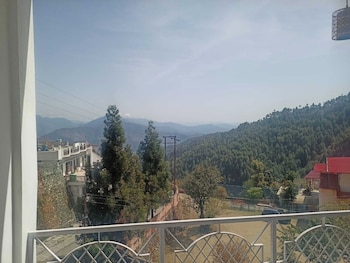 7 high rock hotel