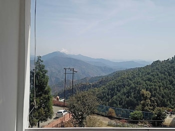 7 high rock hotel