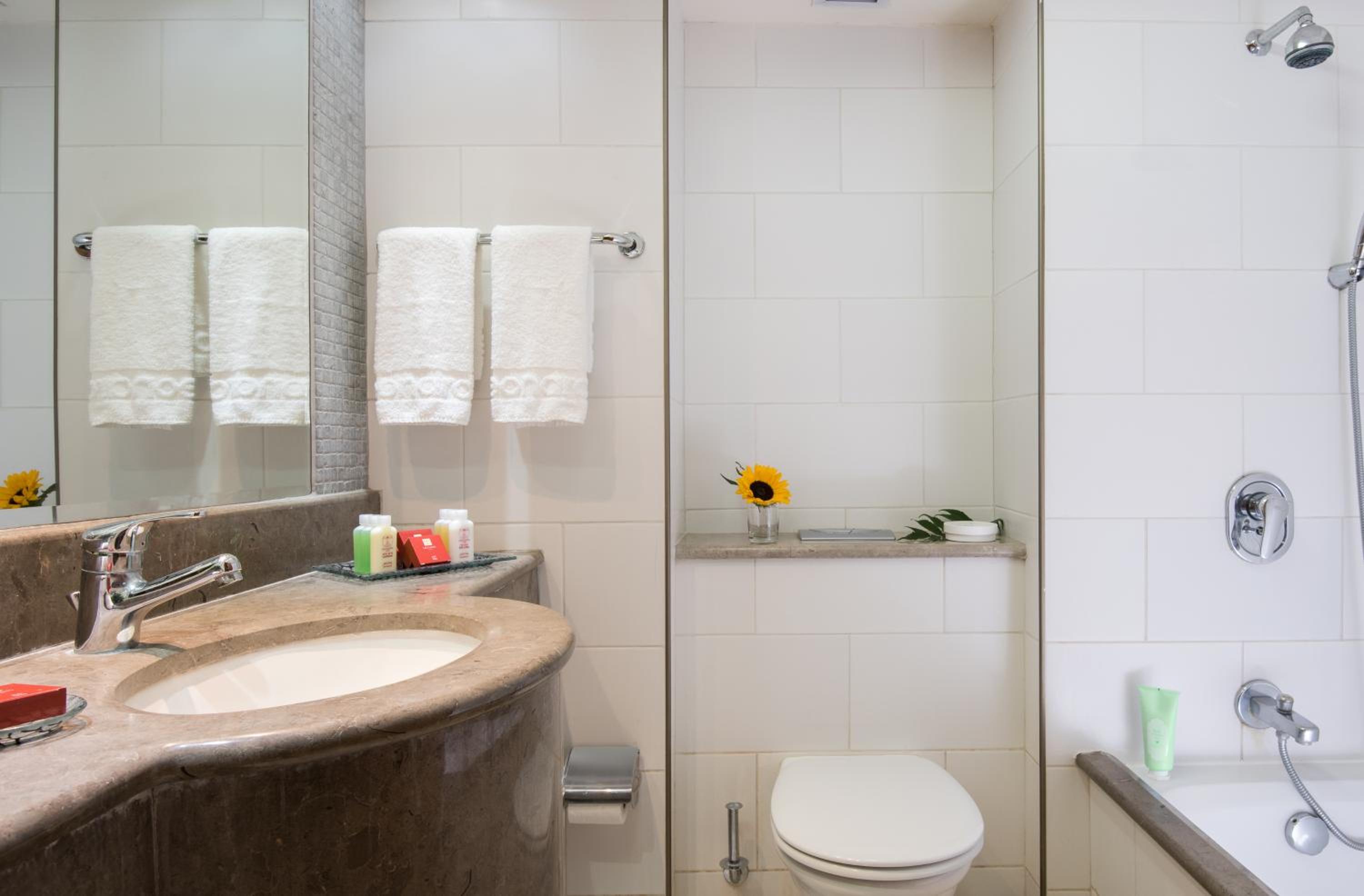 leonardo plaza hotel tiberias